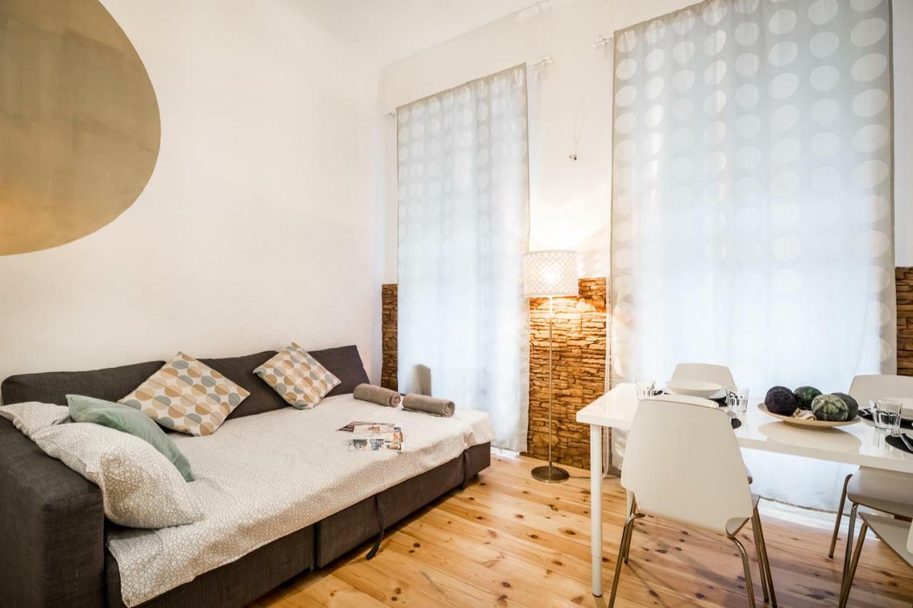 BpR BRIGHT Sapphire Apartment Budapest Eksteriør billede