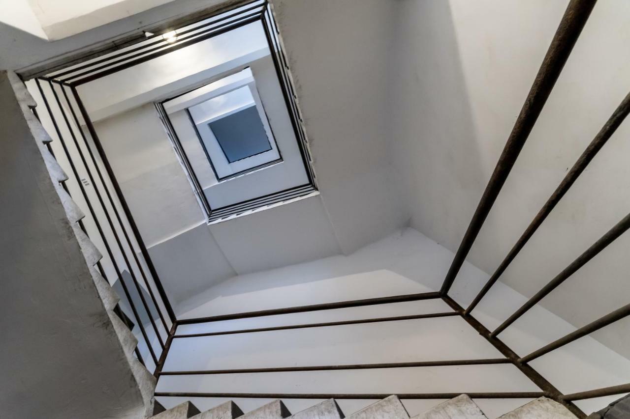 BpR BRIGHT Sapphire Apartment Budapest Eksteriør billede