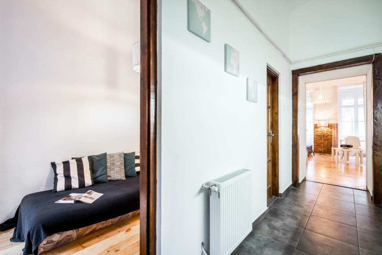 BpR BRIGHT Sapphire Apartment Budapest Eksteriør billede